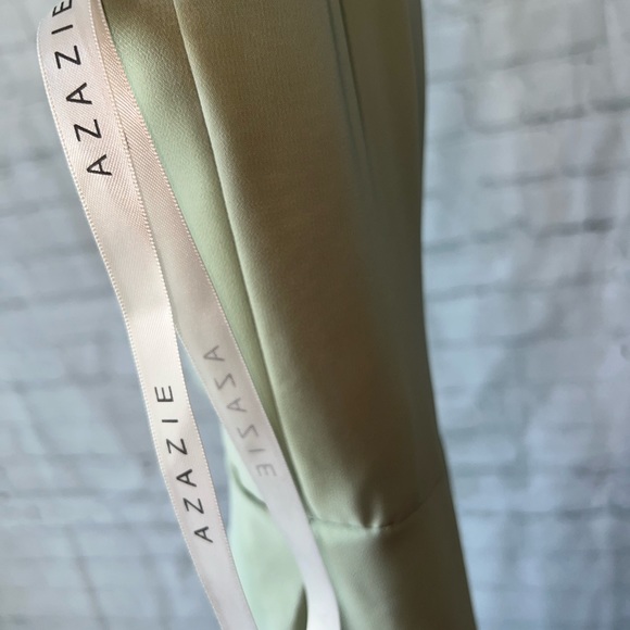 Azazie light green polyester formal long dress size M - Picture 8 of 14